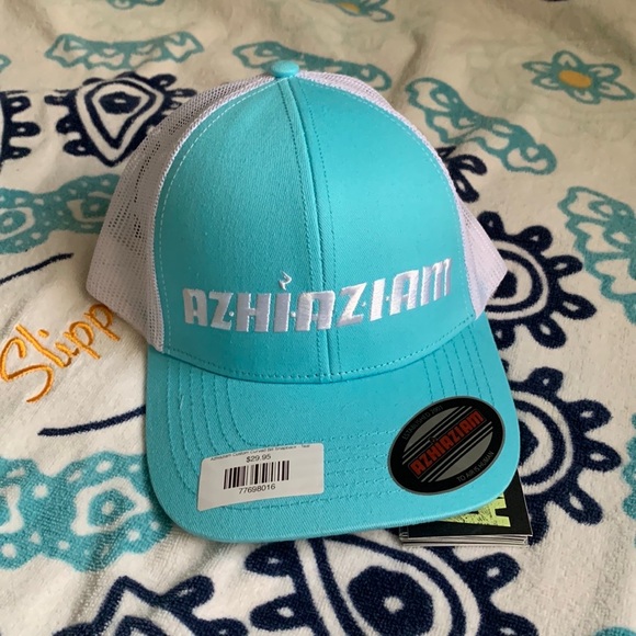 AZHIAZIAM surf co bundle - - Picture 4 of 4